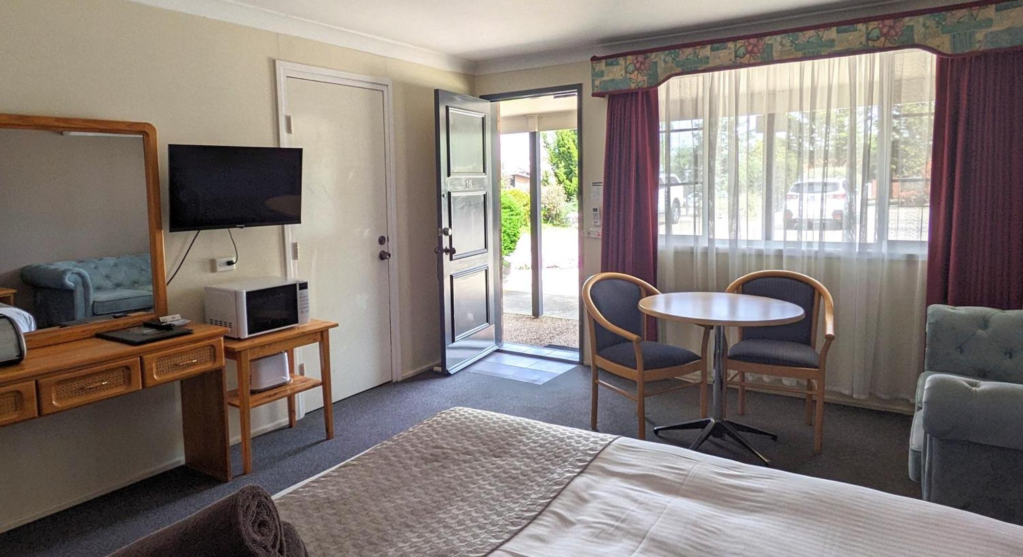 Highlands Motor Inn Oberon Exterior foto