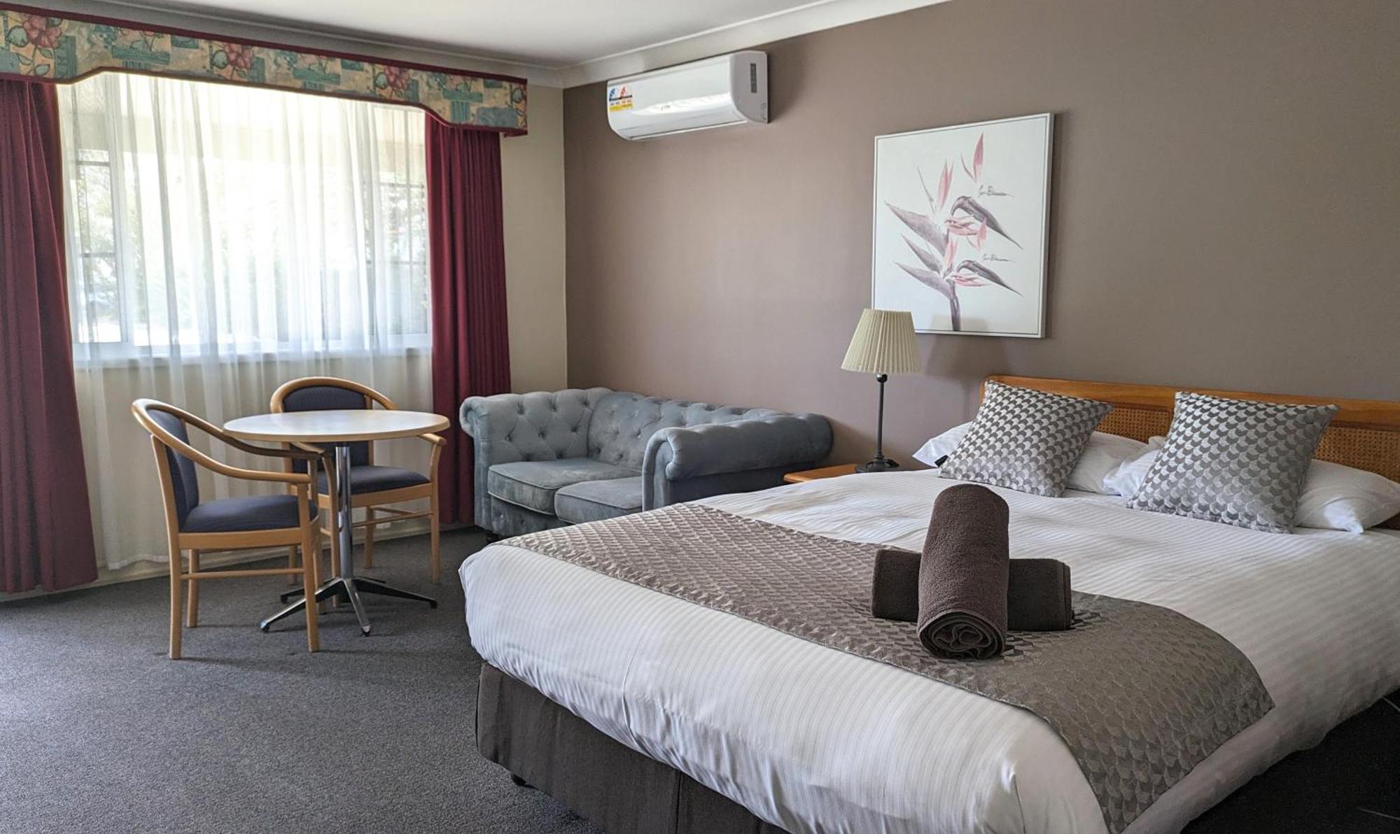 Highlands Motor Inn Oberon Exterior foto